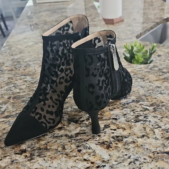 Charles By Charles David Black Leopard Mesh Pointed-Toe Kitten Heel Booties - Picture 1 of 4
